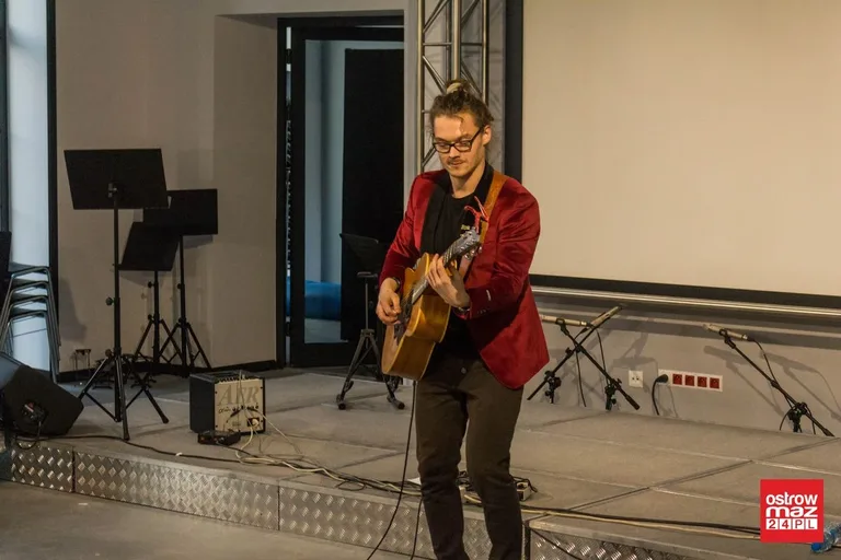 Michał Łoniewski i młodzi artyści zaprezentowali swoje umiejętności (zdjęcia, wideo)
