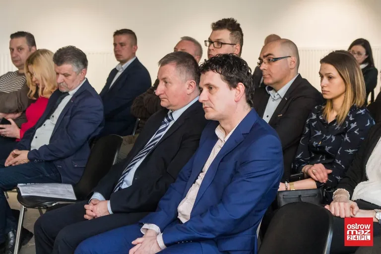 "Wiele problemów można rozwiązać dzięki programom rządowym". Maria Koc gościła w Ostrowi Mazowieckiej (zdjęcia, wideo)