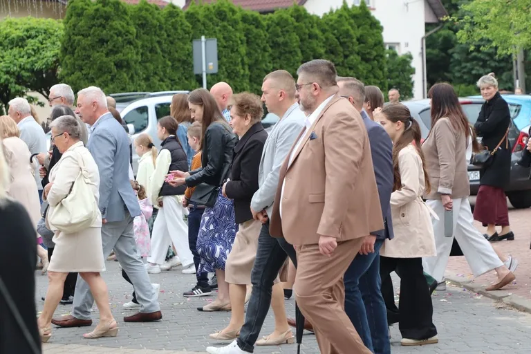 Procesja Bożego Ciała w parafii pw. Chrystusa Dobrego Pasterza (zdjęcia)