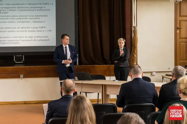 O programie dualnego kształcenia w "Koperniczku" (zdjęcia, wideo)