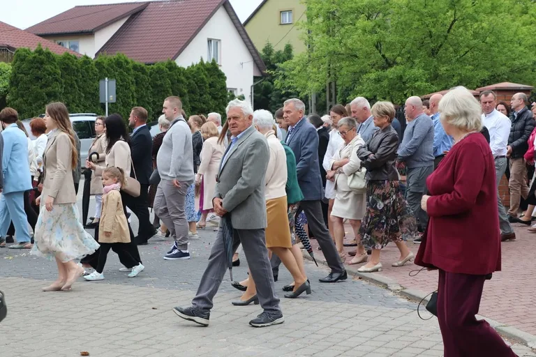 Procesja Bożego Ciała w parafii pw. Chrystusa Dobrego Pasterza (zdjęcia)