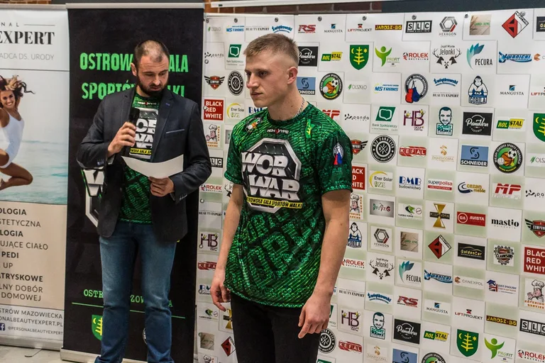 Ważenie zawodników przed WORWar03 w Jatkach (zdjęcia, wideo)
