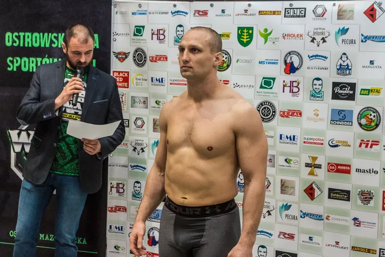Ważenie zawodników przed WORWar03 w Jatkach (zdjęcia, wideo)
