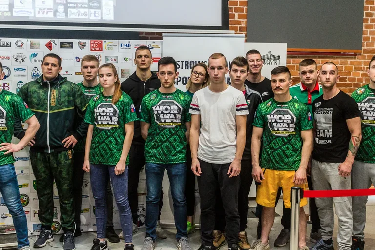 Ważenie zawodników przed WORWar03 w Jatkach (zdjęcia, wideo)