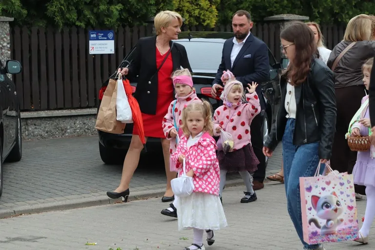 Procesja Bożego Ciała w parafii pw. Chrystusa Dobrego Pasterza (zdjęcia)