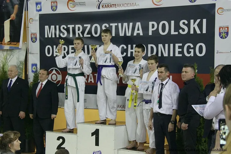 Kolejne medale zawodników OKKK (zdjęcia)