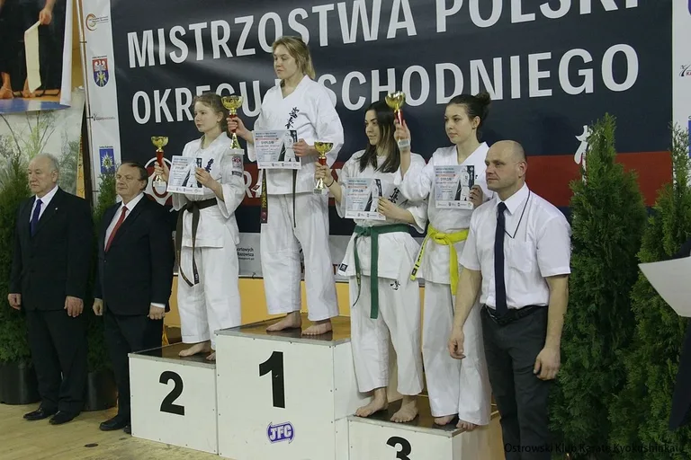 Kolejne medale zawodników OKKK (zdjęcia)