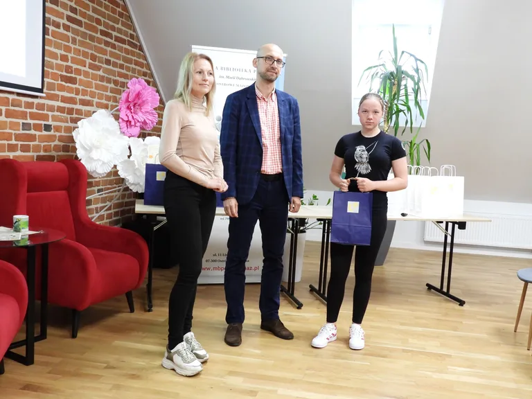 Obchody Gminnego Dnia Strażaka i jubileuszu 30-lecia OSP Grądy (zdjęcia, wideo)