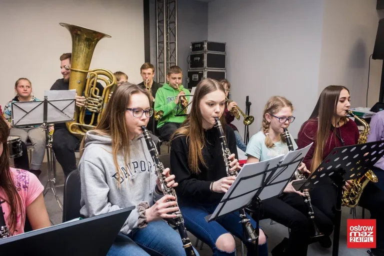 Nowa młodzieżowa orkiestra dęta już funkcjonuje. Dołącz do grupy (zdjęcia)