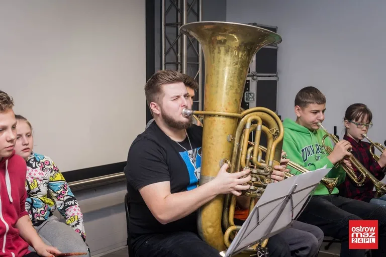 Nowa młodzieżowa orkiestra dęta już funkcjonuje. Dołącz do grupy (zdjęcia)