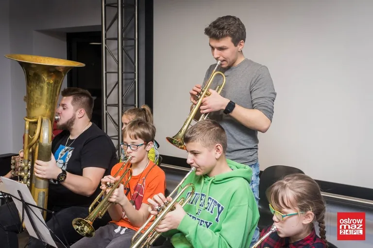 Nowa młodzieżowa orkiestra dęta już funkcjonuje. Dołącz do grupy (zdjęcia)