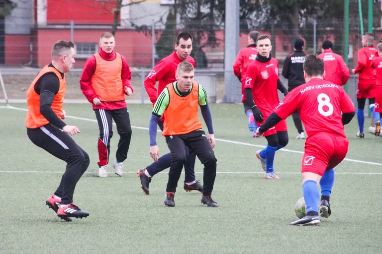 MKS Małkinia uległ Narwi (zdjęcia, wideo)