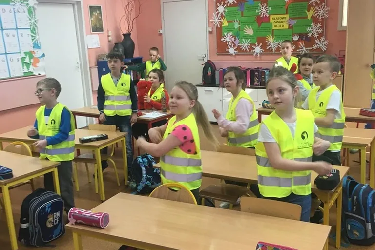 "Dobrze Cię widzieć". Kampania społeczna w "jedynce" (zdjęcia)