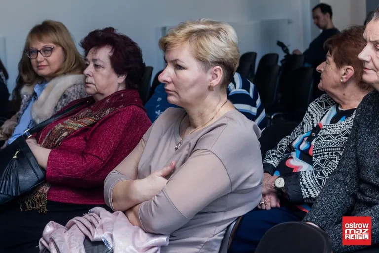 "Twarze depresji" w elektrowni (zdjęcia)
