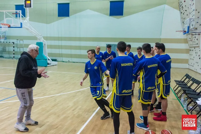 Sokół wygrywa z Nadarzynem