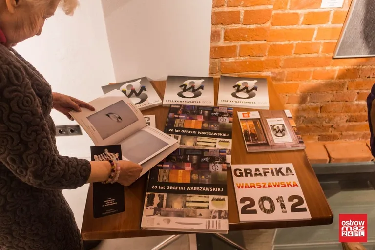 Dzieła "Grafiki Warszawskiej" w Jatkach (zdjęcia)