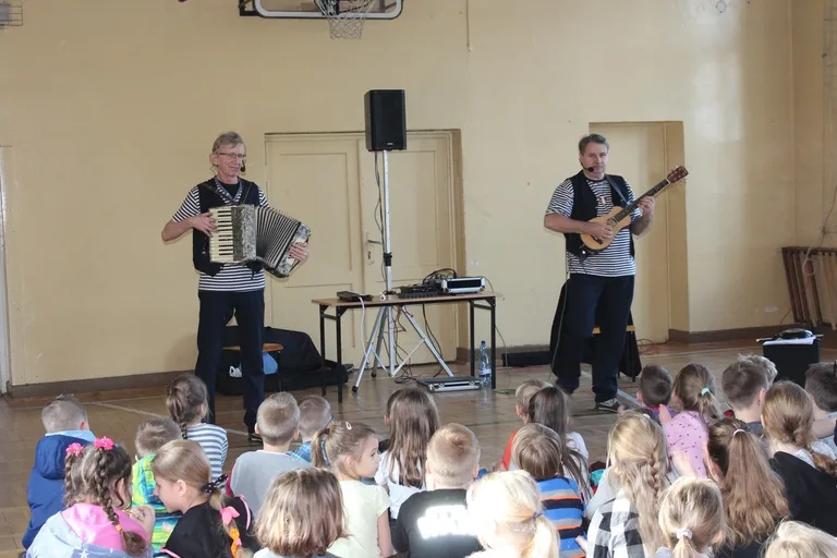 Szanty w ostrowskiej "jedynce" (zdjęcia)