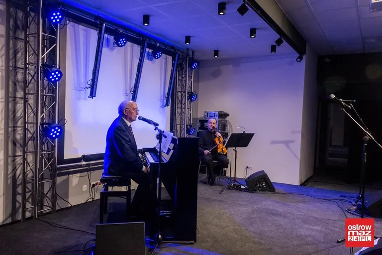 Melodie pokoleń w nowym obiekcie kulturalnym (zdjęcia, wideo)
