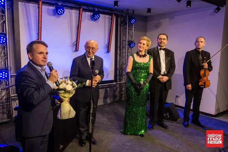 Melodie pokoleń w nowym obiekcie kulturalnym (zdjęcia, wideo)