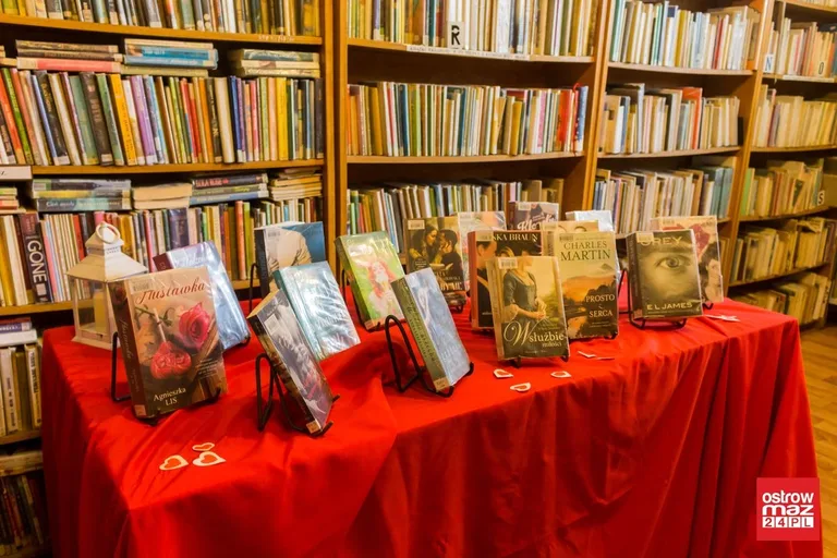 Kochają czytać. Biblioteka zaprosiła na walentynki (zdjęcia)