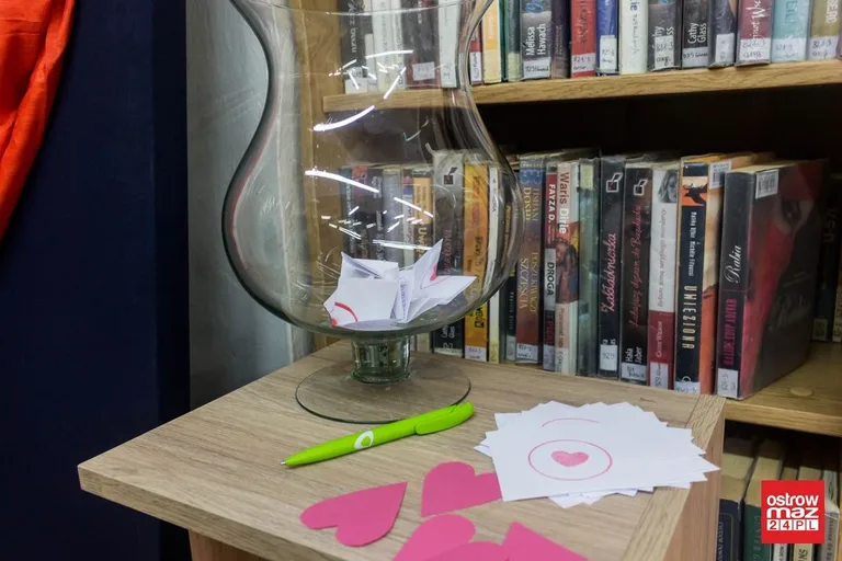 Kochają czytać. Biblioteka zaprosiła na walentynki (zdjęcia)