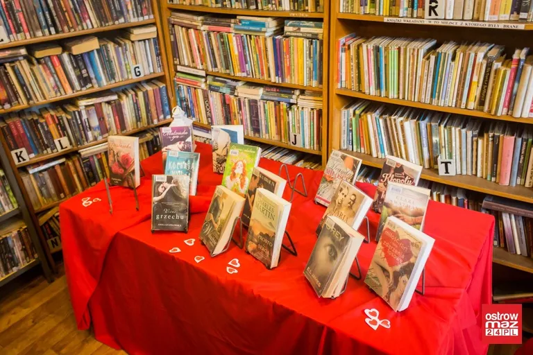 Kochają czytać. Biblioteka zaprosiła na walentynki (zdjęcia)