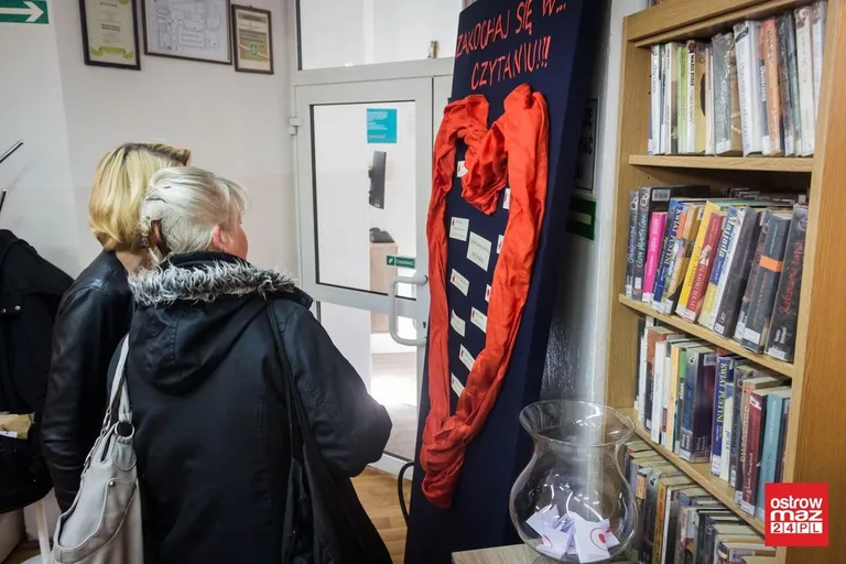 Kochają czytać. Biblioteka zaprosiła na walentynki (zdjęcia)
