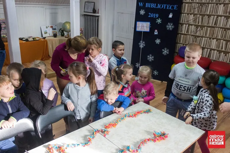 Ćwiczenia i zabawy logopedyczne w bibliotece (zdjęcia, wideo)
