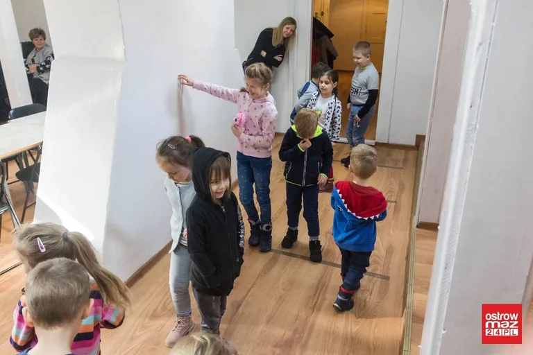 Ćwiczenia i zabawy logopedyczne w bibliotece (zdjęcia, wideo)