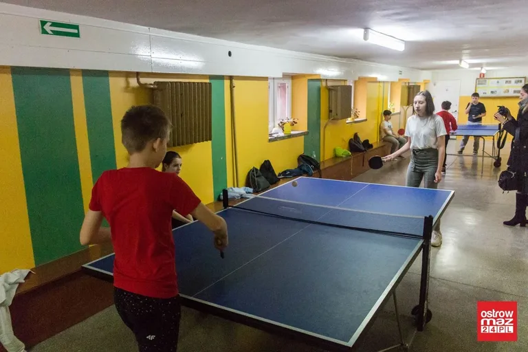 Gry i zabawy świetlicowe w "czwórce" (zdjęcia)