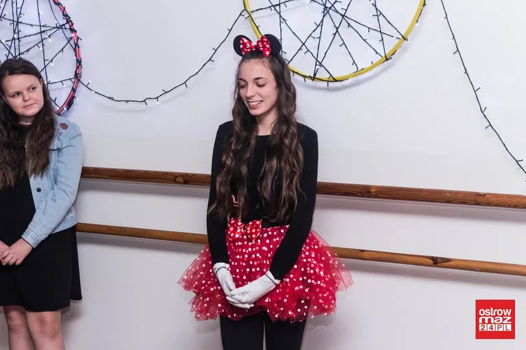 Bal karnawałowy dla dzieci w MDK (zdjęcia, wideo)