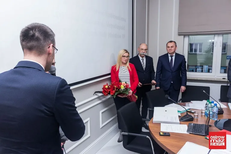 Budżet w powiecie uchwalony (zdjęcia, wideo)
