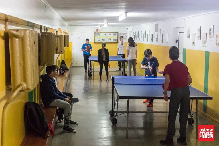 Ferie na sportowo w ostrowskich szkołach (zdjęcia)