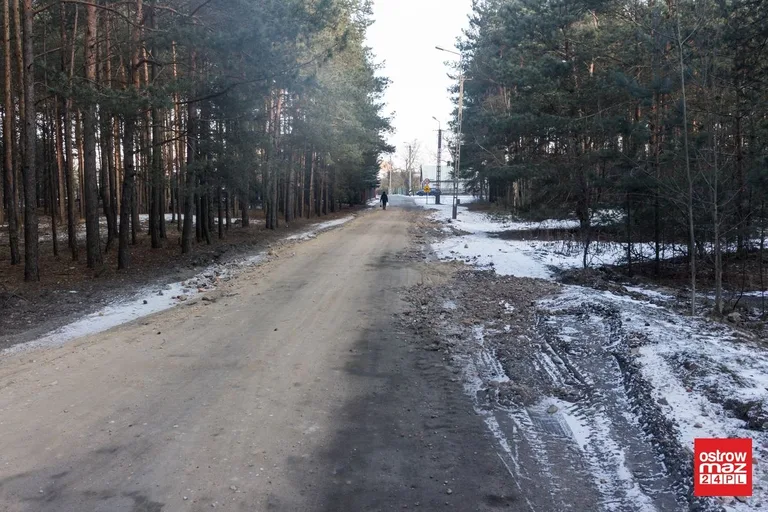 Skrzynka skarg: co z remontem ulic Wołodyjowskiego i Piaskowej? (zdjęcia)
