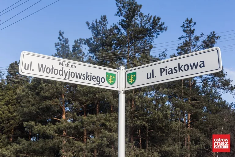 Skrzynka skarg: co z remontem ulic Wołodyjowskiego i Piaskowej? (zdjęcia)