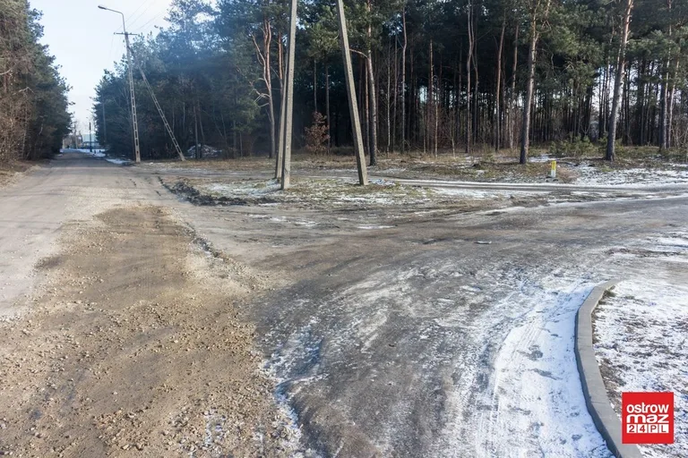 Skrzynka skarg: co z remontem ulic Wołodyjowskiego i Piaskowej? (zdjęcia)