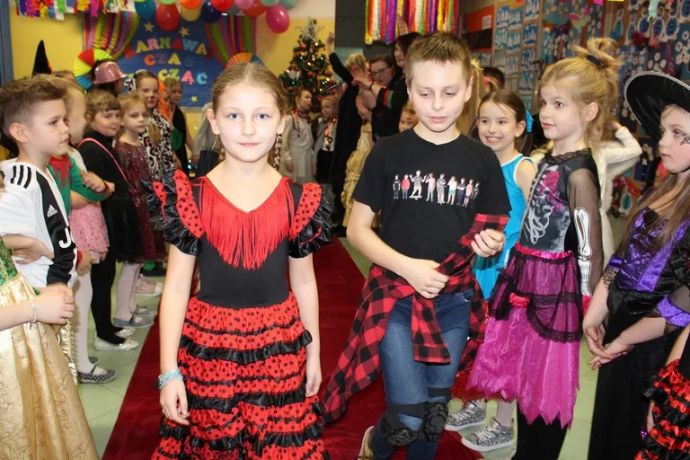 Zabawa karnawałowa w "jedynce" (zdjęcia)