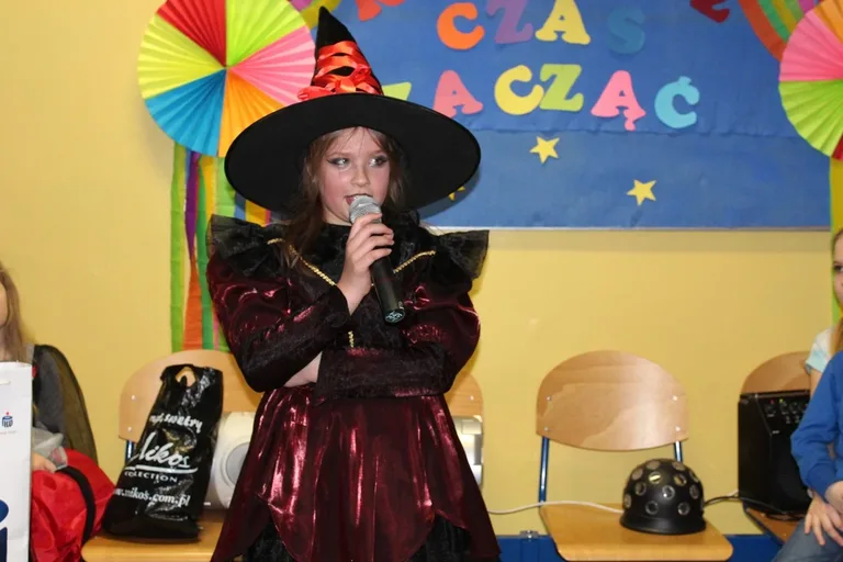 Zabawa karnawałowa w "jedynce" (zdjęcia)