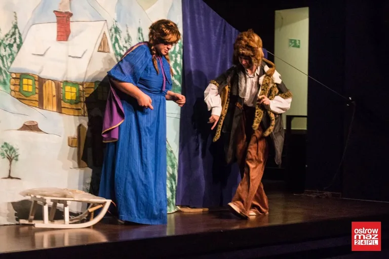"Lodowa kraina" - teatrzyk dla dzieci (zdjęcia, wideo)