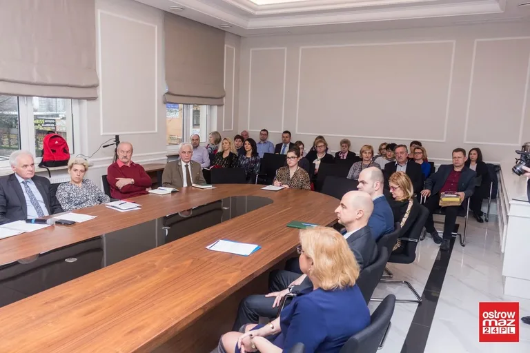 Powiatowy zespół zarządzania kryzysowego omówił plan pracy na 2019 rok (zdjęcia)