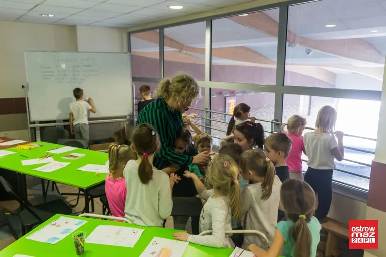Dzieci miło spędzają czas w MOSiR (zdjęcia)