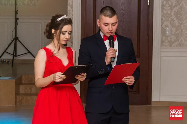 Studniówka ZS w Małkini Górnej (zdjęcia, wideo)