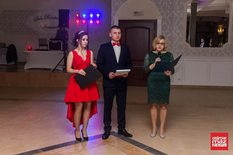 Studniówka ZS w Małkini Górnej (zdjęcia, wideo)