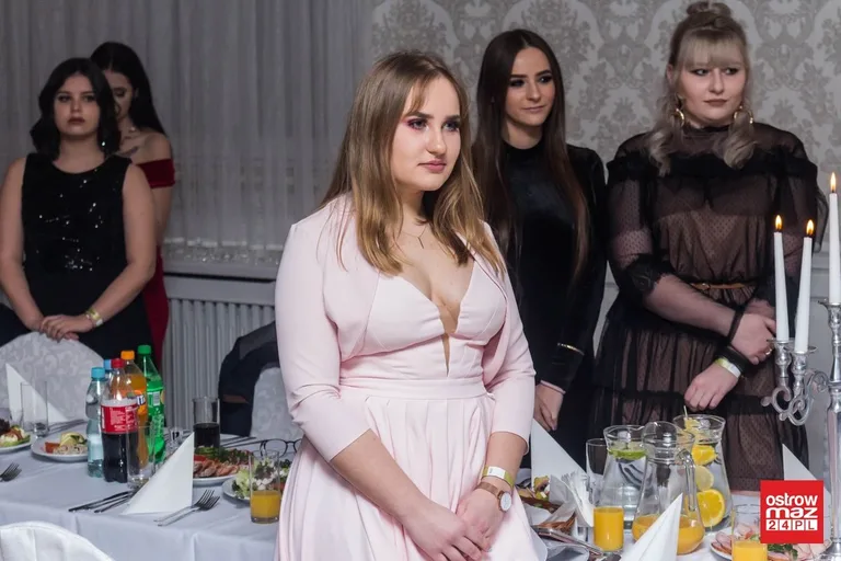 Studniówka ZS w Małkini Górnej (zdjęcia, wideo)