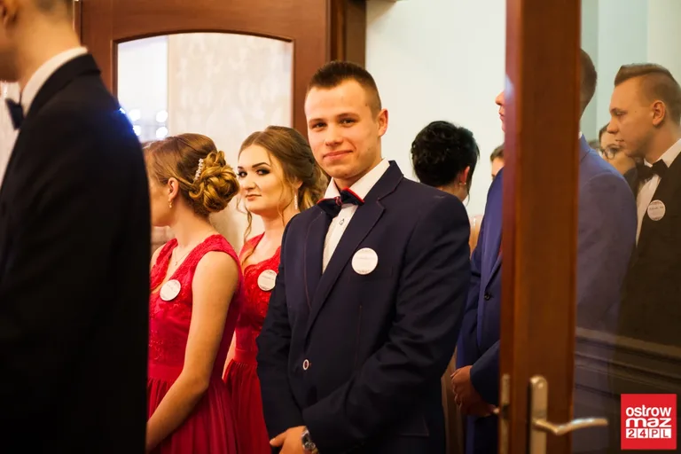 Studniówka ZS w Małkini Górnej - jak to było w zeszłym roku?