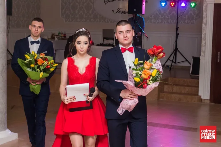 Studniówka ZS w Małkini Górnej (zdjęcia, wideo)
