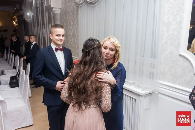 Studniówka ZS w Małkini Górnej (zdjęcia, wideo)