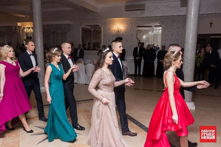 Studniówka ZS w Małkini Górnej (zdjęcia, wideo)