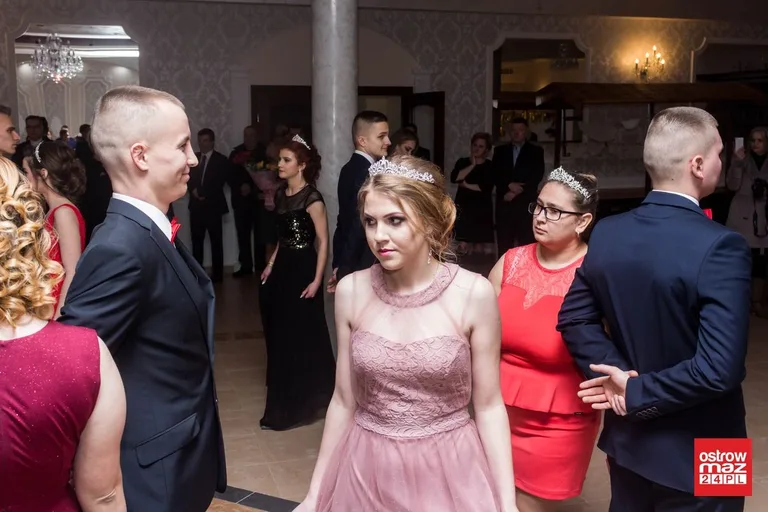 Studniówka ZS w Małkini Górnej (zdjęcia, wideo)
