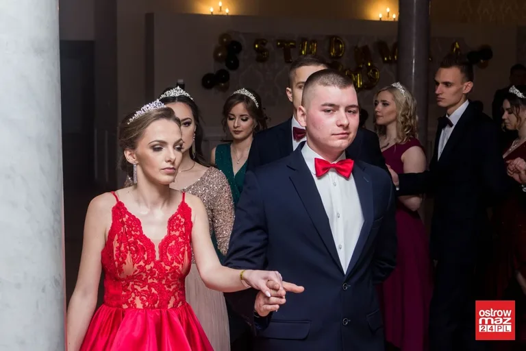 Studniówka ZS w Małkini Górnej (zdjęcia, wideo)